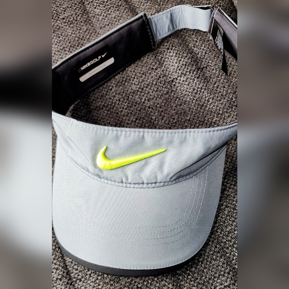 Nike Golf Blue Visor Hat  Vapor RZN Yellow Embroidered  Swoosh EUC - Picture 9 of 10